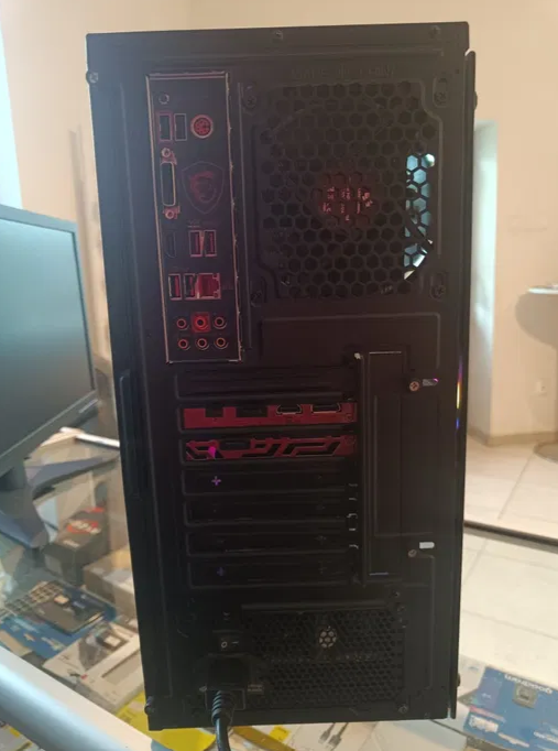 Komputer stacjonarny – AMD Ryzen 5 3600XT | RTX 2080 8 GB | 16 GB RAM | SSD M.2 | Windows 11