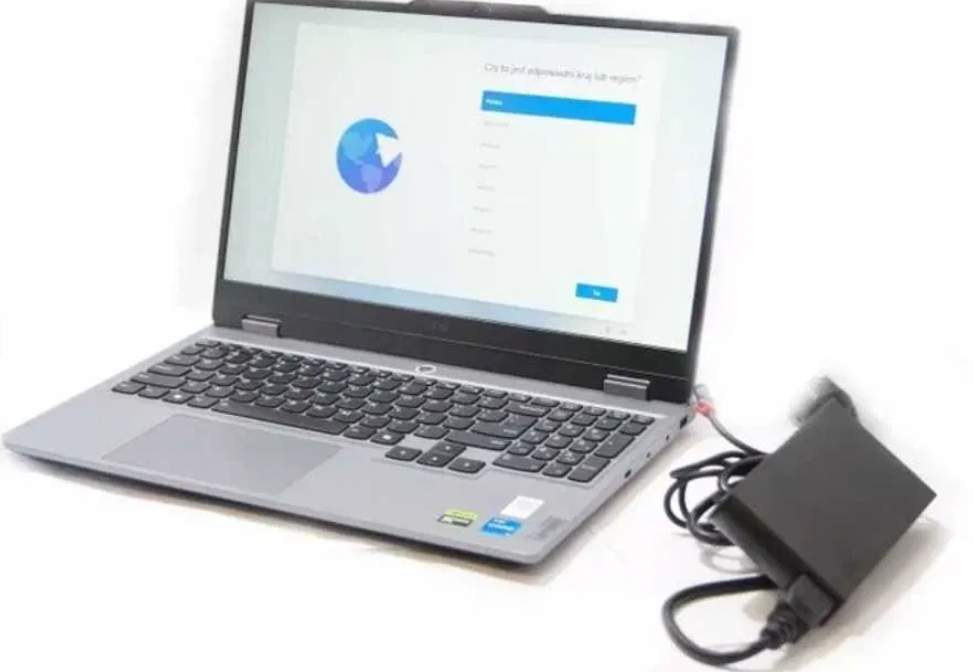 Lenovo LOQ 15IAX9 – 15,6" | Intel Core i5-12450HX | 16 GB RAM | RTX 3050 6 GB | SSD 512 GB | Windows 11